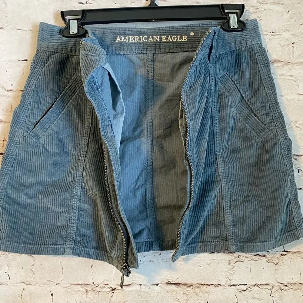 American Eagle Corduroy Mini Skirt Full Zip Steel Blue Womens size 4 High Rise